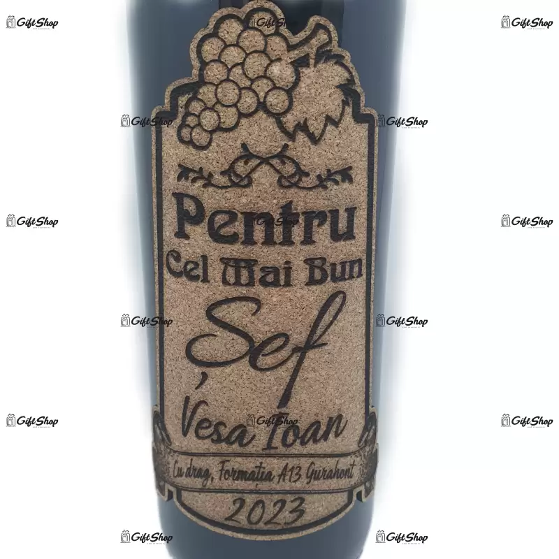 Pentru cel mai bun sef, numele si anul dorit, vin rosu cabernet sauvignon, demisec, 750ml, 13.5% alcool